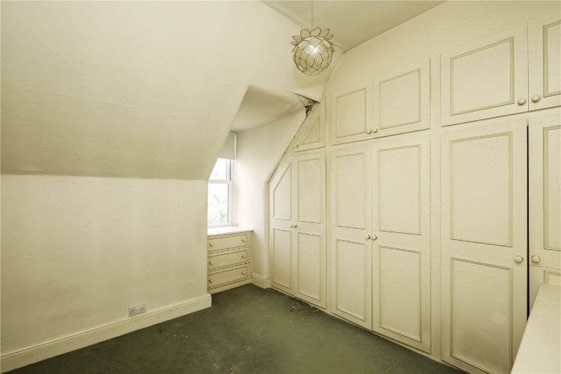 Twyford Avenue, London, W3