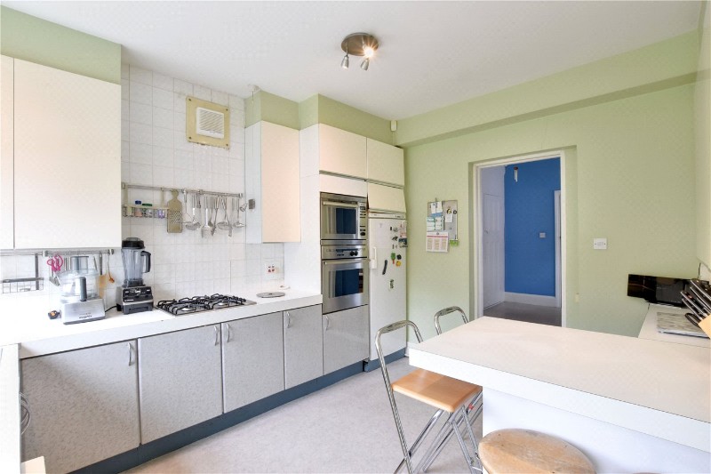 Kidbrooke Gardens, Blackheath, London, SE3