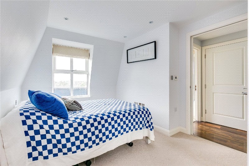 Greyhound Road, London, W6