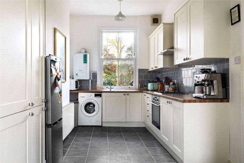 Elm Park, London, SW2