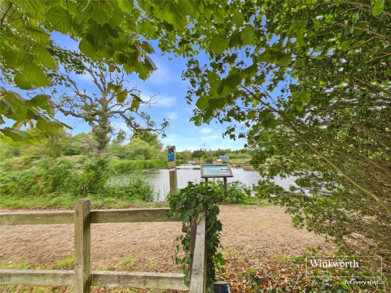 Russell Road, Newbury, Berkshire, RG14