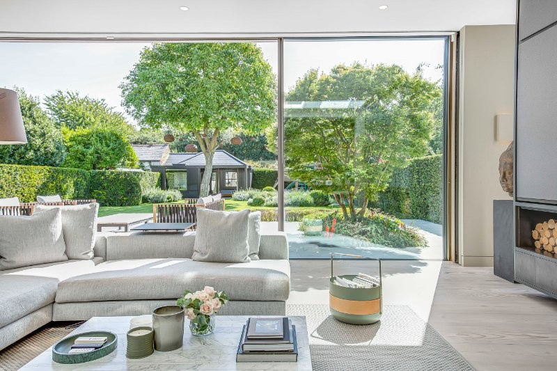 Castelnau, Barnes, London, SW13