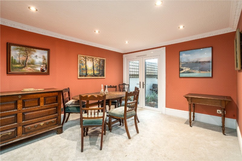 Chelverton Road, London, SW15