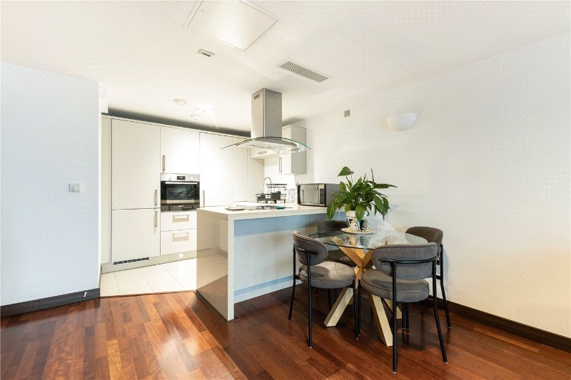 Bridges Court Road, London, UK, SW11