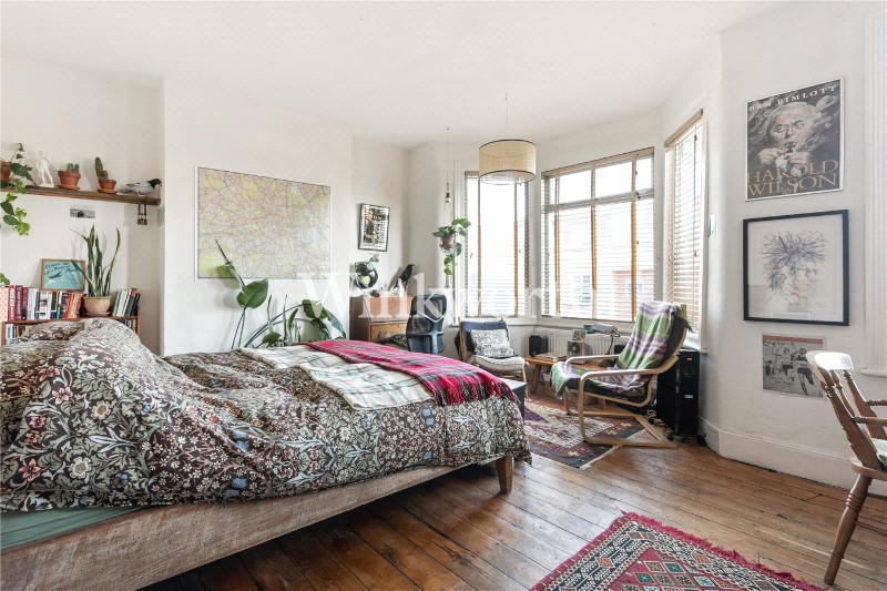 Westbury Avenue, London, N22