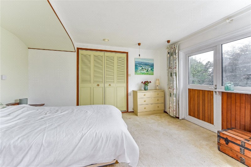 The Avenue, Petersfield, Hampshire, GU31