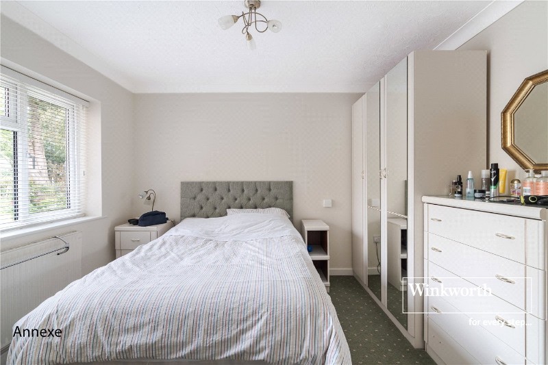 Thistlebarrow Road, Bournemouth, Dorset, BH7