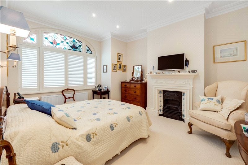Glebe Road, Barnes, London, SW13