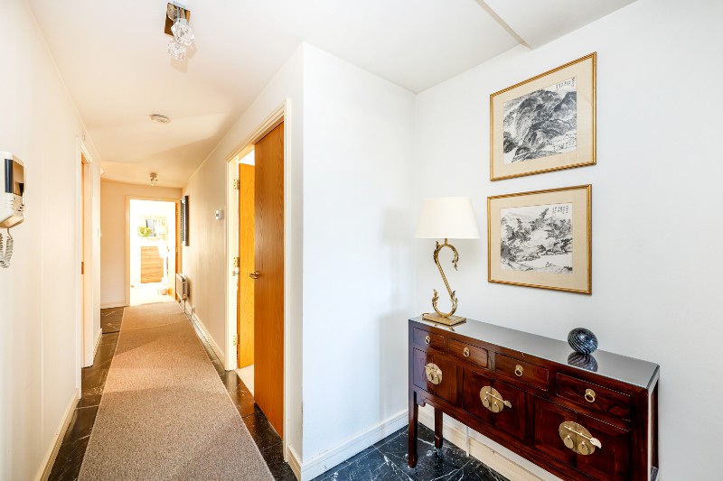 Admiral Walk, London, W9