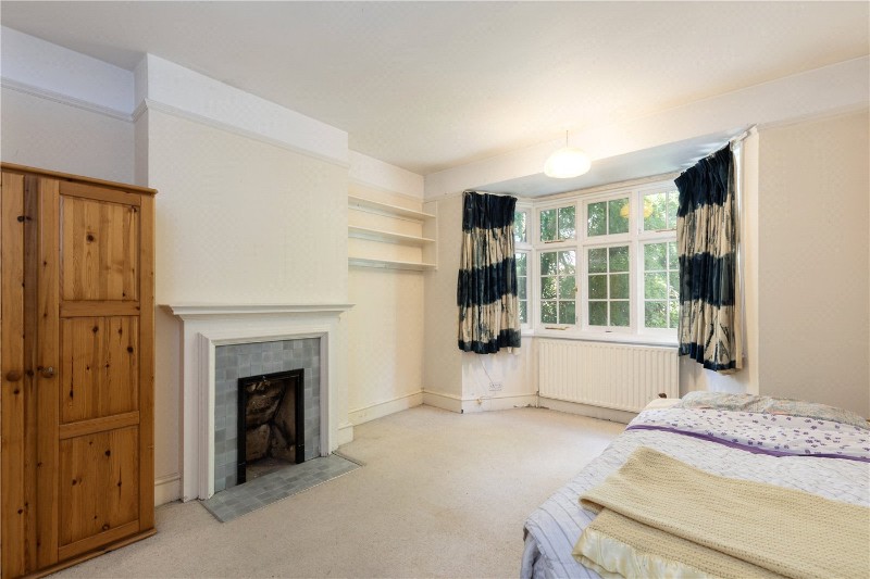 Crestway, Putney, London, SW15