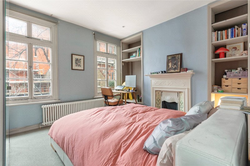 Newark Street, London, E1