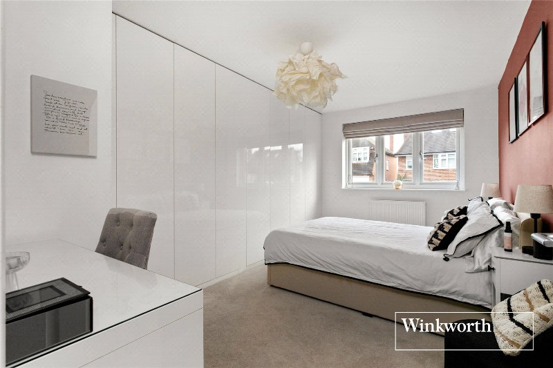 Woodville Road, New Barnet, EN5