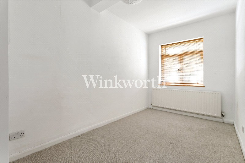Waltheof Avenue, Tower Gardens, London, N17