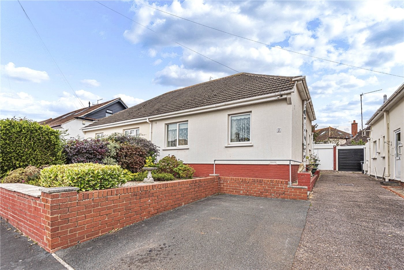 2 bedroom property for sale in Brookside Crescent, Exeter, Devon, EX4