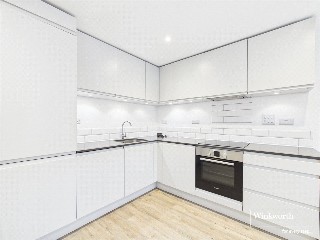 Queens Road, Reading, Berkshire, RG1