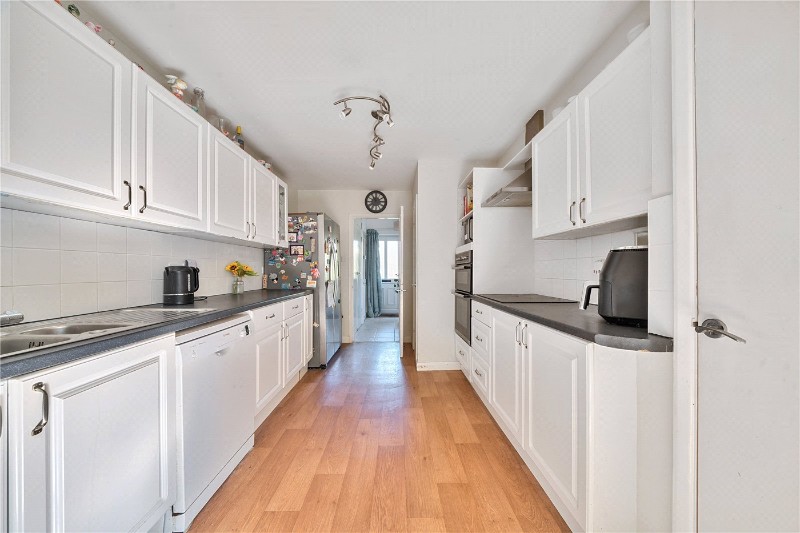 Copnor Close, Woolton Hill, Newbury, Hampshire, RG20