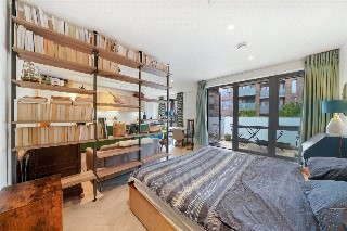 Cross Lane, London, N8