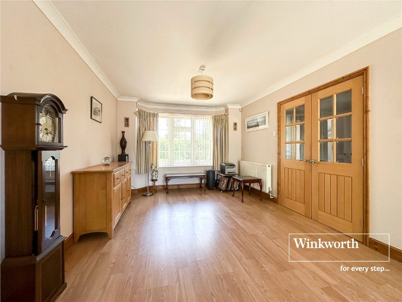 Glenwood Road, West Moors, Ferndown, Dorset, BH22