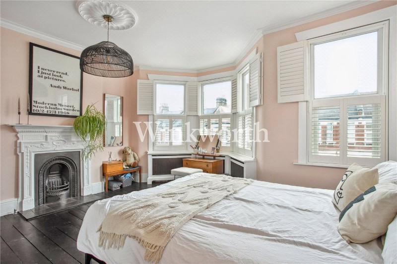 Woodside Gardens, London, N17