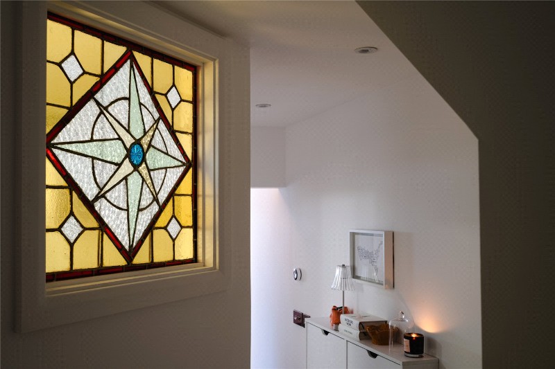 Holmewood Gardens, London, SW2