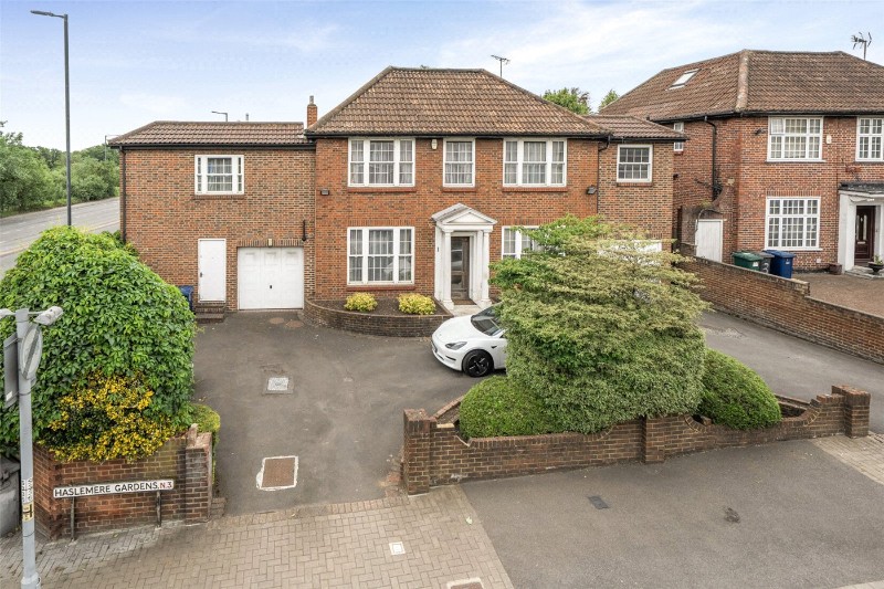 Haslemere Gardens, Finchley, London, N3