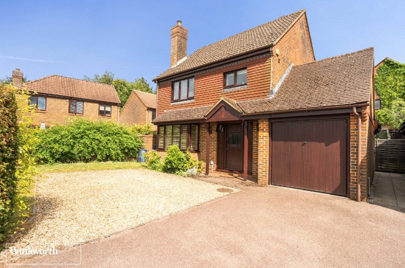 Holmes Close, Basingstoke, Hampshire, RG22