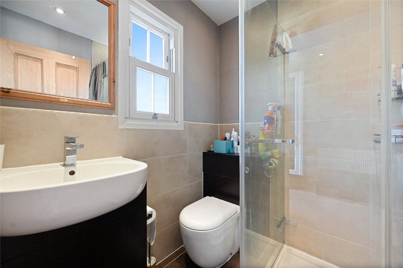Thorpebank Road, London, W12