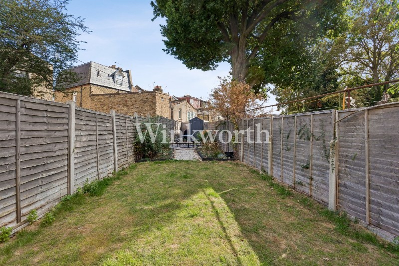 Grove Park Road, London, N15