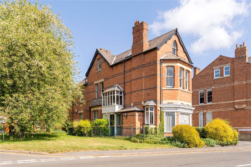Highfield Terrace, Leamington Spa, Warwickshire, CV32