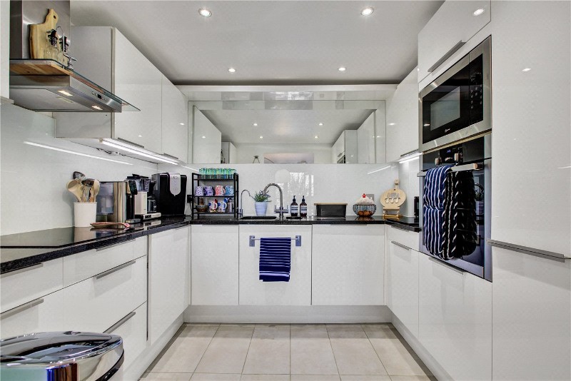 Greenfell Mansions, Glaisher Street, London, SE8