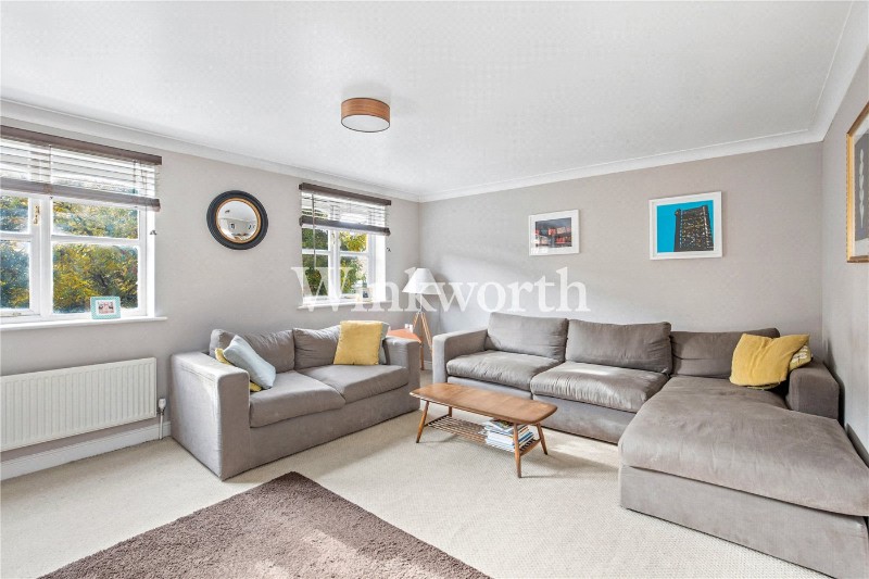 Westminster Drive, London, N13