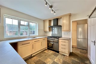 Barrards Way, Seer Green, Beaconsfield, HP9