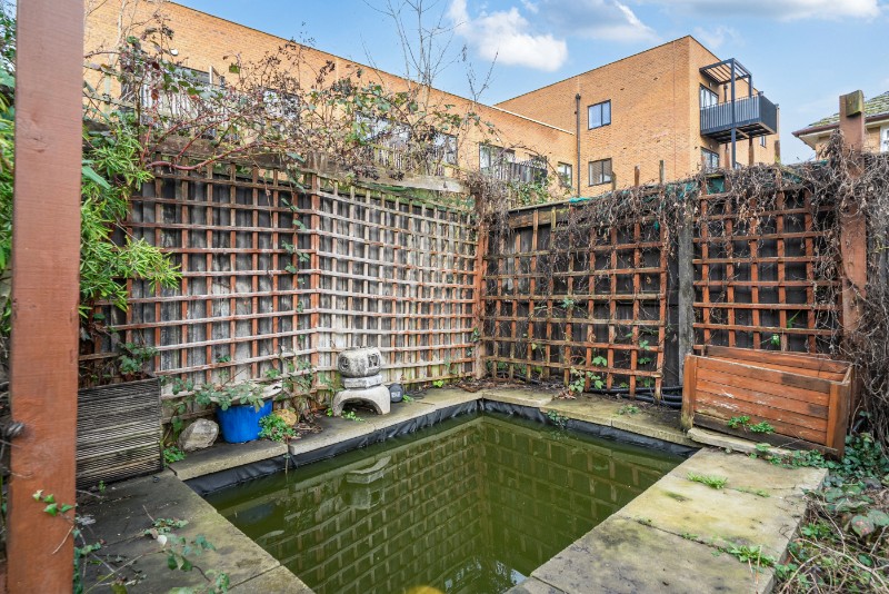 Acorn Way, London, SE23