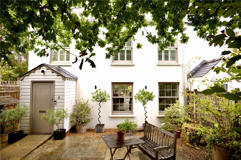 Wiggins Lane, Richmond, TW10