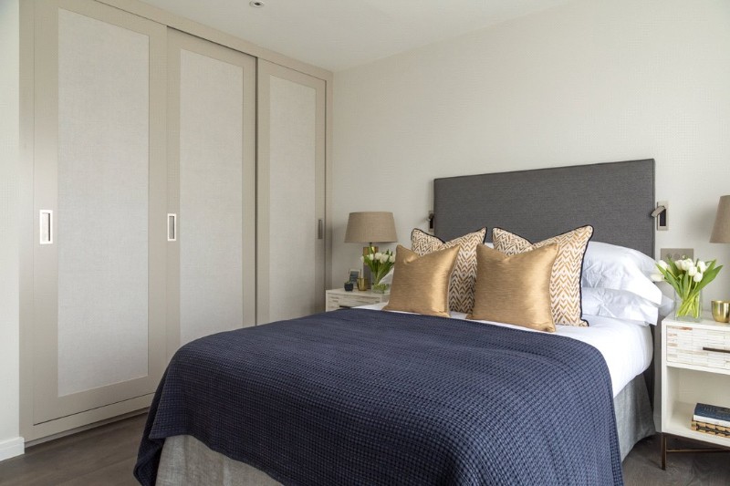 Dee Road, Richmond, TW9