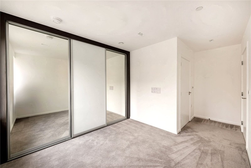 Wheatstone Gardens, London, W10