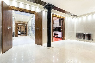 Northumberland Avenue, London, WC2N