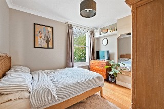 Purves Road, London, NW10