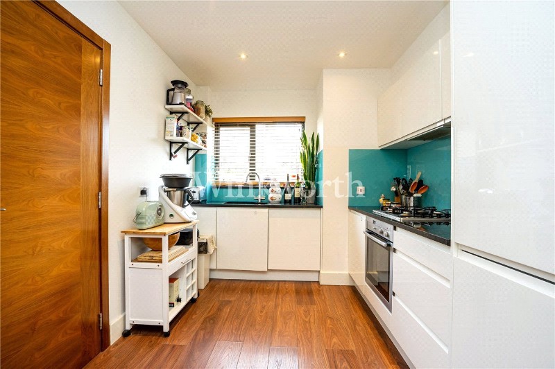 Belz Drive, London, N15