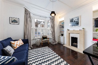 Graham Road, London, W4