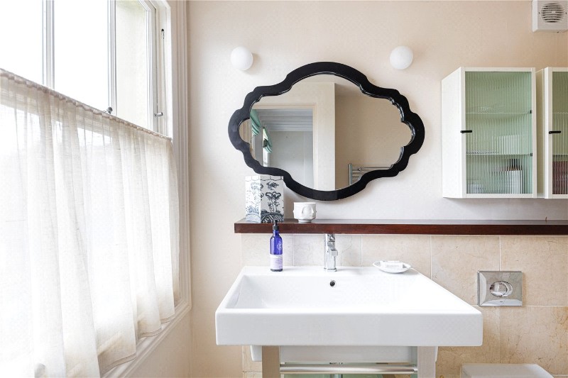 Charlwood Road, Putney, London, SW15