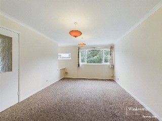 Wallace Close, Woodley, Reading, Berkshire, RG5