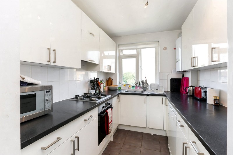 Blenheim Crescent, London, W11