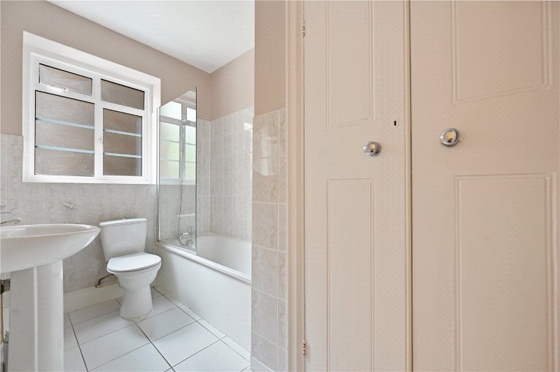 Vicarage Gate, London, W8