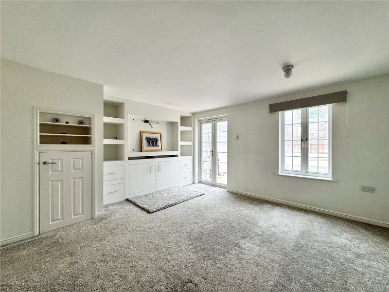 Rose Farm Close, Ferndown, Dorset, BH22