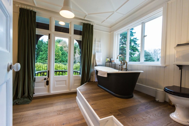 Woodlands Vale, Ryde, Isle Of Wight, PO33