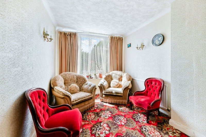 Aviemore Way, Beckenham, BR3