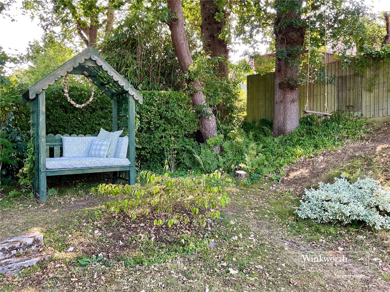 Shelley Close, Highcliffe, Dorset, BH23