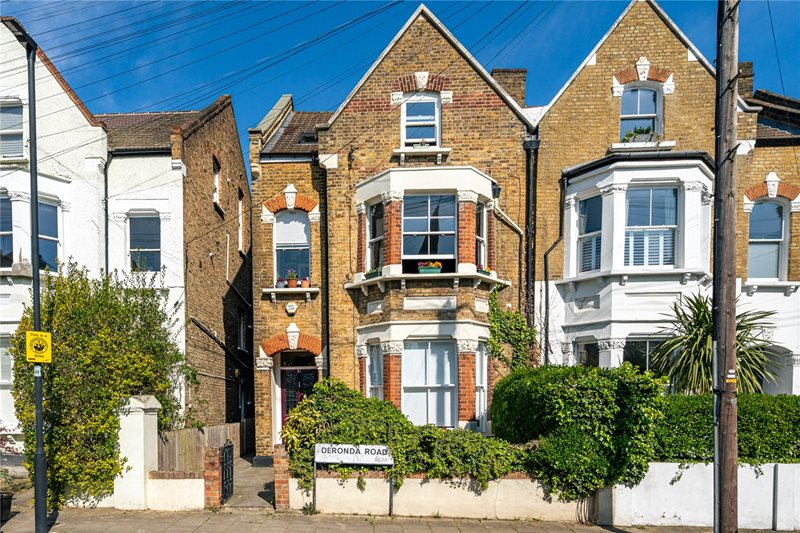 Deronda Road, London, SE24