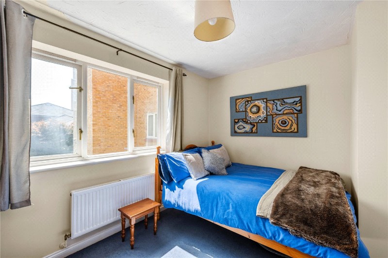 Myddleton Avenue, London, N4